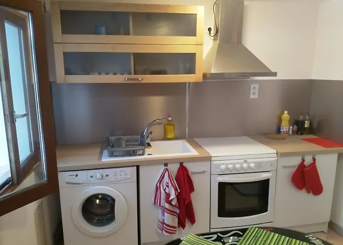 Petite Maisonnette D\'Environ 25M2 Tout Confort